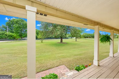 615 Fischer Road, Sharpsburg, GA 30277 - Photo 11