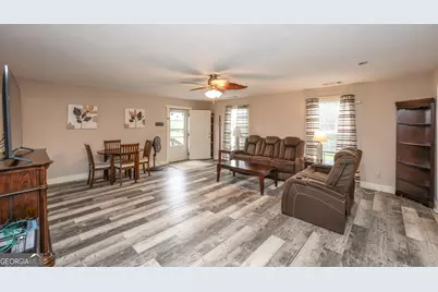 615 Fischer Road, Sharpsburg, GA 30277 - Photo 67