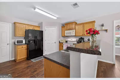 364 Plantation Drive, Jefferson, GA 30549 - Photo 19