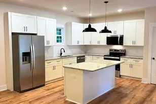 258 Stonebrook Pl, Lavonia, GA 30553 - Photo 5