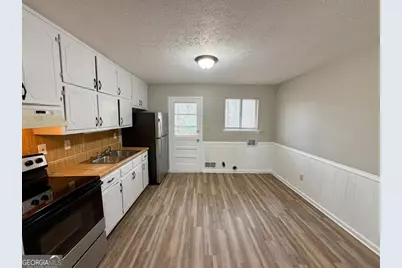 816 Jesters Lake Drive, Jonesboro, GA 30236 - Photo 5