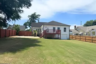 21 Buchanan St, Newnan, GA 30263 - Photo 17