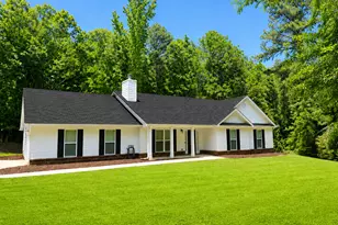 239 1st St, Statham, GA 30666 - Photo 1