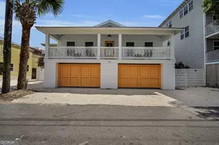 15 Izlar Ave, Tybee Island, GA 31328 - Photo 1