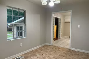 8145 Attleboro Dr, Jonesboro, GA 30238 - Photo 13