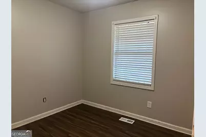 8145 Attleboro Drive, Jonesboro, GA 30238 - Photo 7