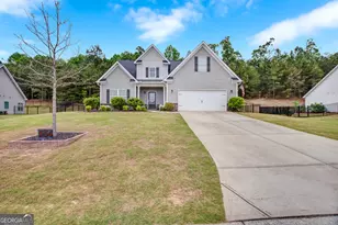 554 Huntington Ln, Cornelia, GA 30531 - Photo 1