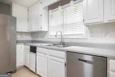 202 Rivoli Oaks Drive, Macon, GA 31210 - Photo 13