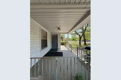 109 Vernon Street, Dublin, GA 31021 - Photo 3