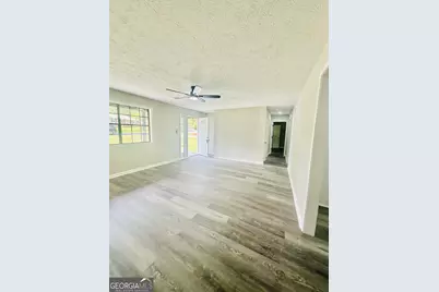 70 Darwin Drive, Jonesboro, GA 30238 - Photo 7