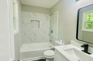 70 Darwin Dr, Jonesboro, GA 30238 - Photo 13