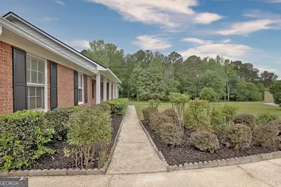 105 Walden Way, Fayetteville, GA 30214 - Photo 9