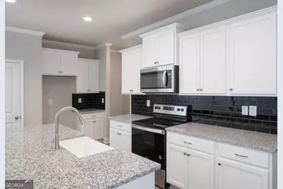 5522 Leyland Drive, Flowery Branch, GA 30542 - Photo 3