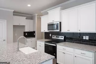 5522 Leyland Dr, Flowery Branch, GA 30542 - Photo 3
