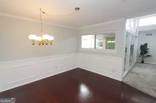 346 Carpenter Dr, Atlanta, GA 30328 - Photo 15