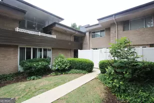 346 Carpenter Dr, Atlanta, GA 30328 - Photo 3