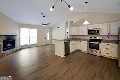 107 Woodridge Drive, Stockbridge, GA 30281 - Photo 5