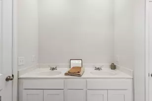 31 Harris Dr, Newnan, GA 30263 - Photo 11