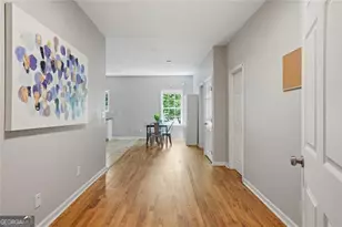 1070 Mayson Turner Rd NW, Atlanta, GA 30314 - Photo 7