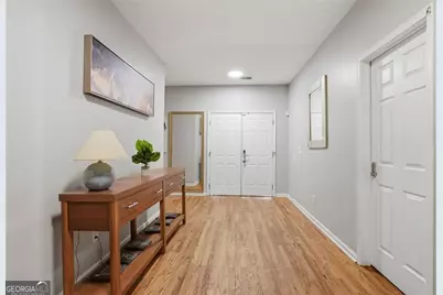 1070 Mayson Turner Road NW, Atlanta, GA 30314 - Photo 5