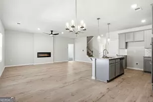 301 Hudson Ct, Jackson, GA 30233 - Photo 9