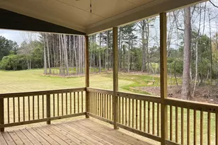 2736 Thomas View Ct, Loganville, GA 30052 - Photo 3