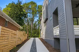 1637 Ezra Church Dr NW, Atlanta, GA 30314 - Photo 41