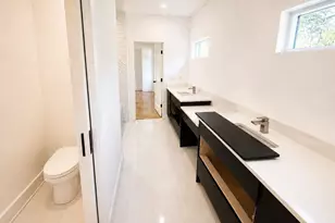 1637 Ezra Church Dr NW, Atlanta, GA 30314 - Photo 29