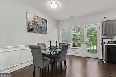 6211 Shoals Loop, Union City, GA 30291 - Photo 11