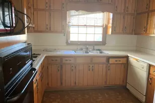 117 Russell Cir, McDonough, GA 30252 - Photo 9