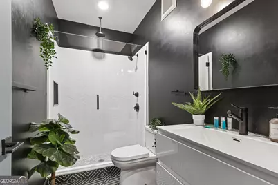 208 12th Street NE #202, Atlanta, GA 30309 - Photo 11