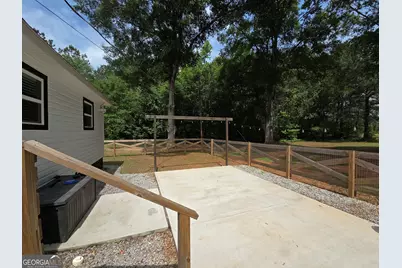 395 E Milner Road, Zebulon, GA 30295 - Photo 15