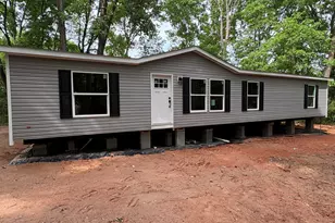 1018 Neal Rd, Commerce, GA 30530 - Photo 3
