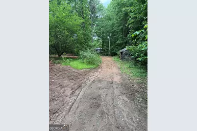 1018 Neal Road, Commerce, GA 30530 - Photo 11
