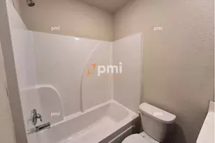 511 Highwood Ln, East Point, GA 30344 - Photo 13