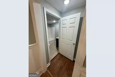 666 Woolfolk Street, Macon, GA 31217 - Photo 23