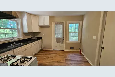 488 Pomona Circle SW, Atlanta, GA 30315 - Photo 5