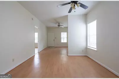 738 Boston Commons, College Park, GA 30349 - Photo 7