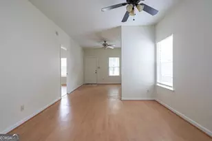 738 Boston Commons, College Park, GA 30349 - Photo 7