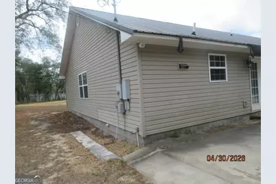 237 Milton Varnadore Rd, Reidsville, GA 30453 - Photo 11