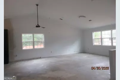 237 Milton Varnadore Rd, Reidsville, GA 30453 - Photo 3