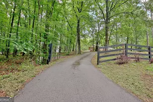 717 Tyrone Rd, Tyrone, GA 30290 - Photo 3