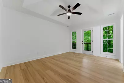 515 Ashland Manor Drive, Lawrenceville, GA 30045 - Photo 13