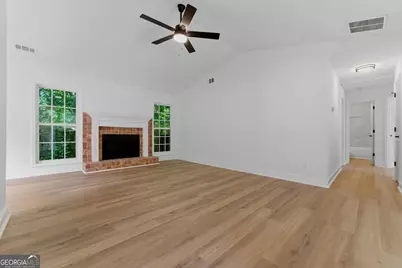 515 Ashland Manor Drive, Lawrenceville, GA 30045 - Photo 3