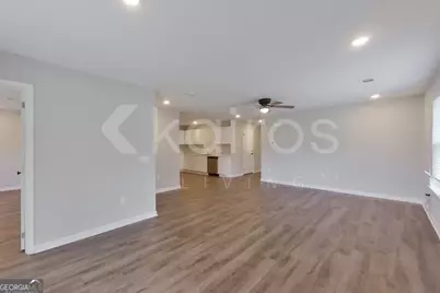 122 Cottage Grove Road, Brunswick, GA 31525 - Photo 3