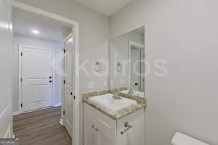 52 Cottage Grove Dr, Brunswick, GA 31525 - Photo 11