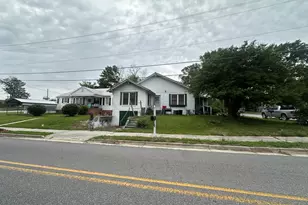 204 S Hull St, Sylvania, GA 30467 - Photo 3
