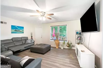 6372 Valley Dale Drive, Riverdale, GA 30274 - Photo 5