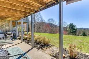 115 Broadmoor Ln, Sky Valley, GA 30537 - Photo 9