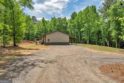 627 Johnstonville Road, Barnesville, GA 30204 - Photo 45